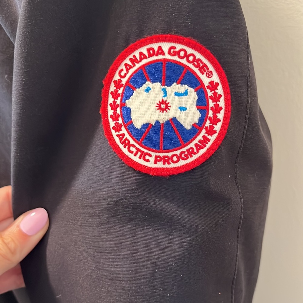 Authentic Canada Goose Coat - Size XS